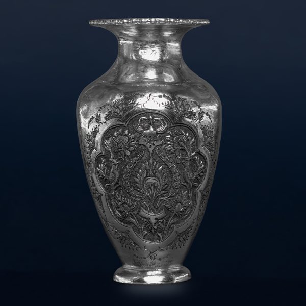 Flower vase